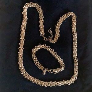 ❗️SOLD ❗️ Gold necklace and bracelet jewelry